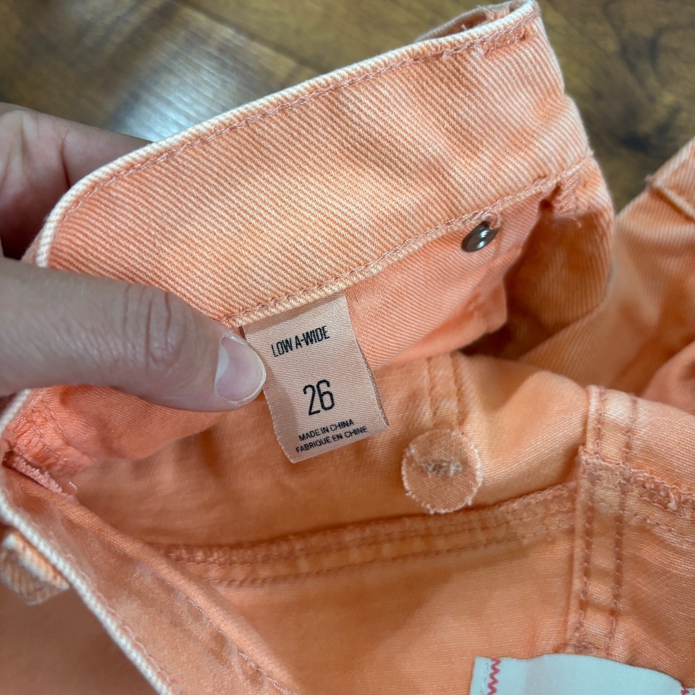 BDG Jeans - Picture 3 of 8